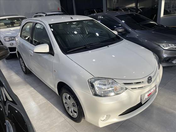 TOYOTA ETIOS 1.5 XS 16V FLEX 4P MANUAL